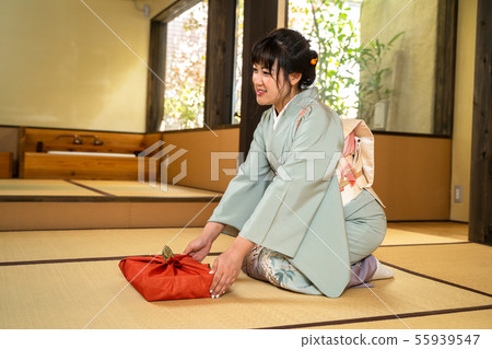 和服的問候 和服的問候 55939547