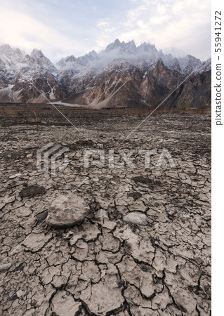 Arid climate, dry cracked drought field 55941272