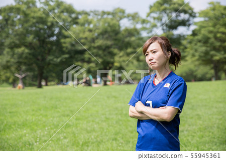 足球迷的女人 55945361