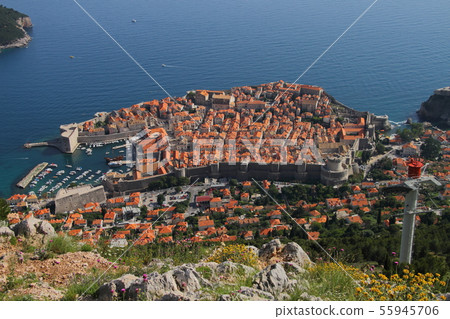 Amazing view of Dubrovnik Old Town Amazing view of Dubrovnik Old Town 55945706