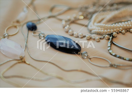 長項鍊和短項鍊 長項鍊和短項鍊 55948867
