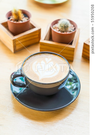 hot latte coffee cup 55950208