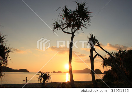 Quiet water Quiet water 55951555