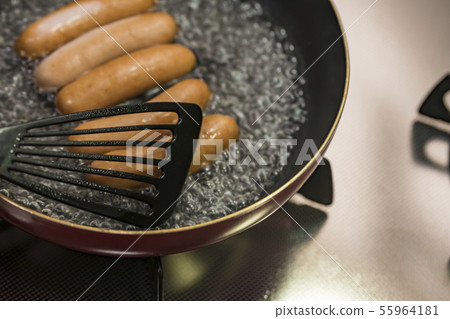 [Wiener Boyle] 55964181