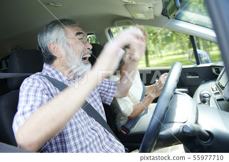 Elderly people Dangerous driving Traffic accidents Elderly people Dangerous driving Traffic accidents 55977710
