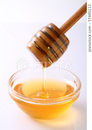Honey white background 55980213