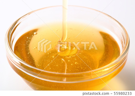 Honey white background 55980233