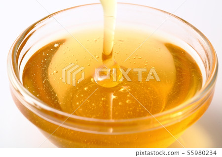 Honey white background 55980234