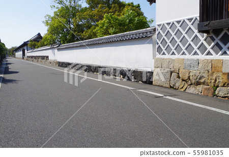 Scenery of the earthen wall and street of the Sakai Museum Scenery of the earthen wall and street of the Sakai Museum 55981035