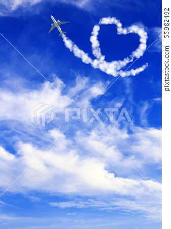 Aircraft draw a heart in the sky 55982492
