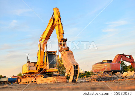 Excavator on a construction site  55983083