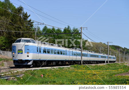 6 189 temporary limited express Azusa cars going on the central east line in May 55985554