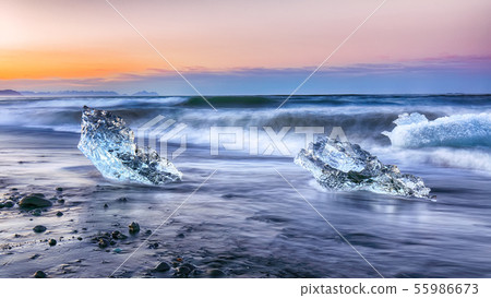 Incredible pieces of the iceberg sparkle on famous Incredible pieces of the iceberg sparkle on famous 55986673