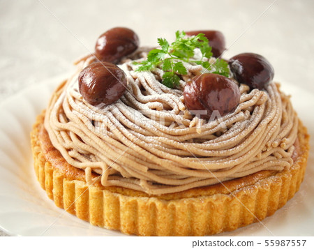 Astringent chestnut Mont Blanc Tart v (horizontal position up) Astringent chestnut Mont Blanc Tart v (horizontal position up) 55987557