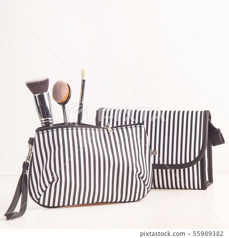 Stylish modern cosmetic bag for storing cosmetics 55989382
