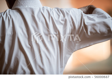 空手道 空的手 男人 56000687