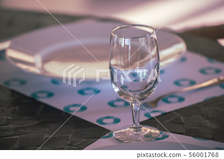 Table set in restaurant 56001768