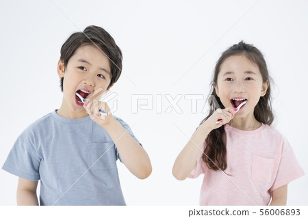 Smiling Children Concept, happy child enjoy summer time on white background 001 56006893