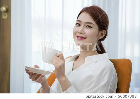 Attractive beautiful woman daily life 045 56007398