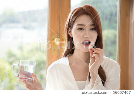 Attractive beautiful woman daily life 047 Attractive beautiful woman daily life 047 56007407