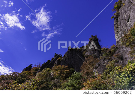 (Gunma Prefecture) Mt. Myogi in autumn 56009202