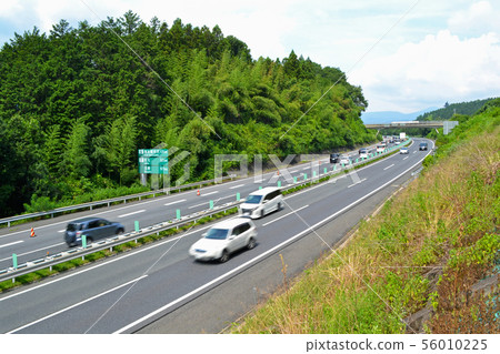 Joshinetsu Road（群馬縣（Matsuida Myogi和Usui Karuizawa之間））從松井方面觀看輕井澤地區 56010225