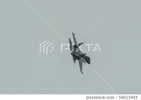 Fighter jet flying for display Fighter jet flying for display 56013483