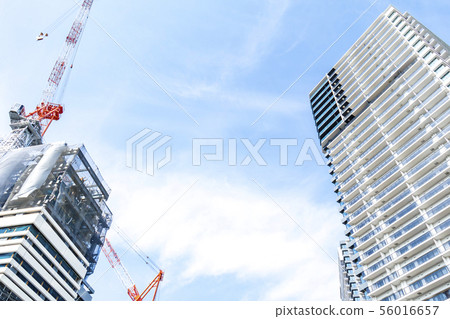 Construction site of condominium / building 56016657