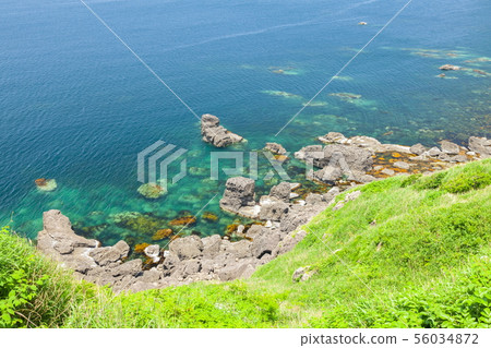Scenery of the Sotoura coast in Wajima City, Monzen-cho, Wajima City, Ishikawa Prefecture Scenery of the Sotoura coast in Wajima City, Monzen-cho, Wajima City, Ishikawa Prefecture 56034872