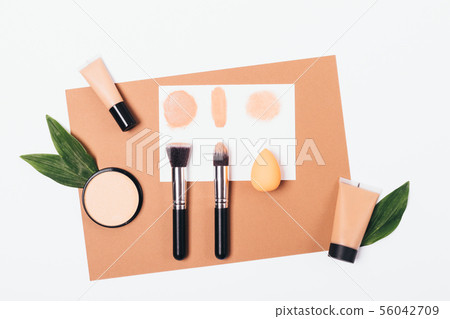 Foundation cream, concealer and powder 56042709