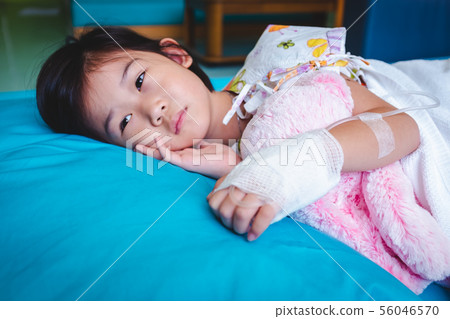 Child admitted while saline intravenous on hand. 56046570
