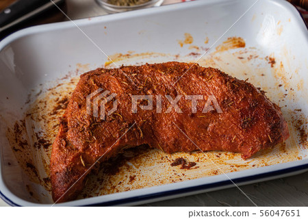 tri tip steak rubbed with santa maria style sauce tri tip steak rubbed with santa maria style sauce 56047651
