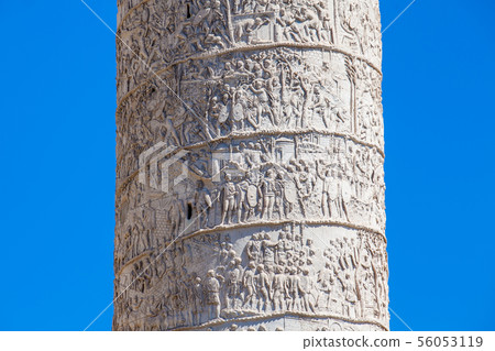 Roman triumphal column of Trajan  56053119
