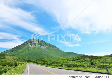 Shiretoko Pass of Hokkaido Aozora 56054611