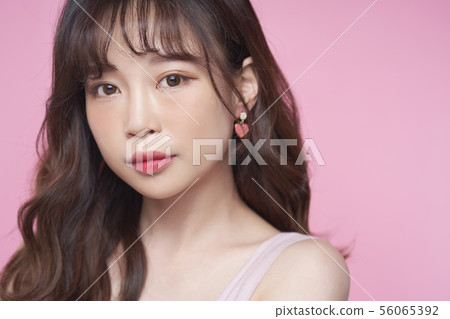 Women beauty Women beauty 56065392