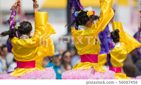 It's a youth that bursts, a killer dance, and girls dancing. Hiroshima Prefecture 56087456