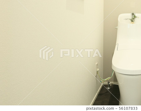 Designer's House Stylish Toilet 56107833