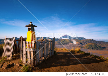 Landscape of Bromo volcano from view point on top 56123100