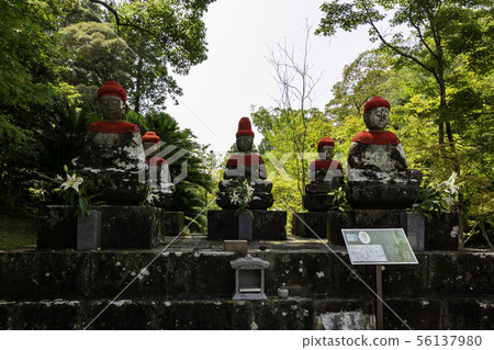 Takerinji Gochi Nyorai Shikoku Cemetery 30th Ichibansho Kochi City 56137980
