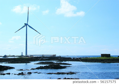Xinchang wind farm, coastal road, wind power generator, lighthouse, sea, 56157575