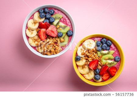 Healthy acai smoothie bowl Healthy acai smoothie bowl 56157736
