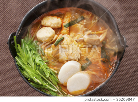 Jjigae hotpot, hotpot, Korean food, miso stew, piping hot red-hot hotpot, image material 56209847