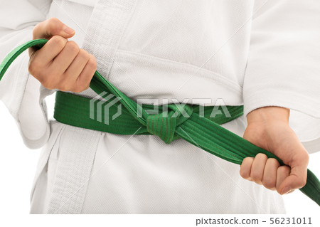 Tying a kimono belt Tying a kimono belt 56231011