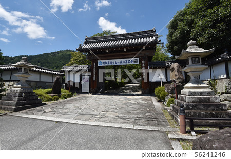 Saikyoji gate 56241246