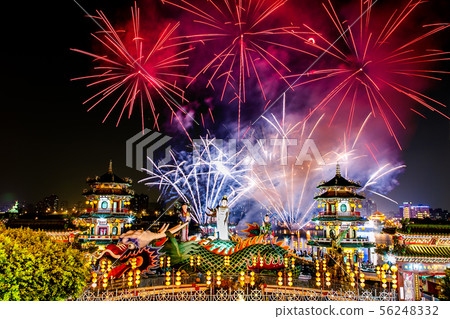 Fireworks in Hualitan, Kaohsiung, Taiwan Kaohsiung Zuoying Lotus Pool Fireworks Fireworks in Hualitan, Kaohsiung, Taiwan Kaohsiung Zuoying Lotus Pool Fireworks 56248332