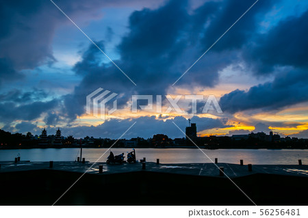 臺灣高雄左營蓮池潭Asia Taiwan Kaohsiung Lake 56256481