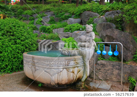 Yakchunsa Temple, Temple, Temple, Hanok, Tile, Eaves, Lantern, Yakchunsa Temple, Temple, Temple, Hanok, Tile, Eaves, Lantern, 56257639