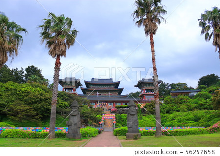 Yakchunsa Temple, Temple, Temple, Hanok, Tile, Eaves, Lantern, Yakchunsa Temple, Temple, Temple, Hanok, Tile, Eaves, Lantern, 56257658