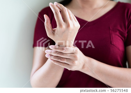 woman wrist arm pain long working. office syndrome woman wrist arm pain long working. office syndrome 56275548