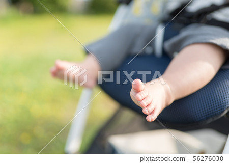 寶寶的腳 寶寶的腳 56276030